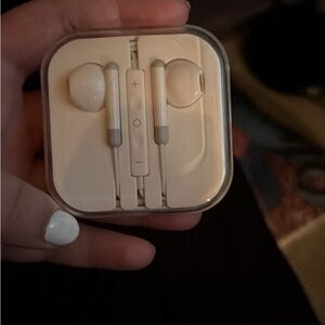 White Earbud Headphones